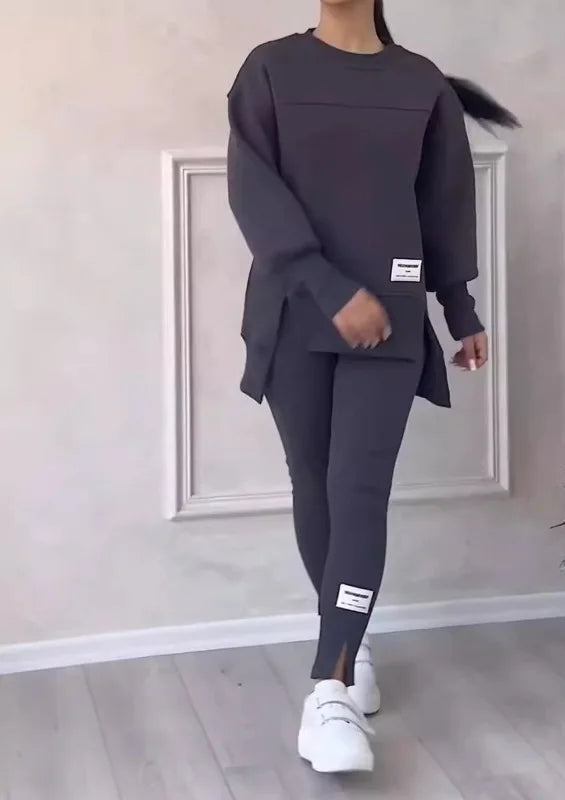 Women’s 2-Piece Lounge Set – Long Sleeve Top & Slim Fit Pants (Fall Casual Outfit)